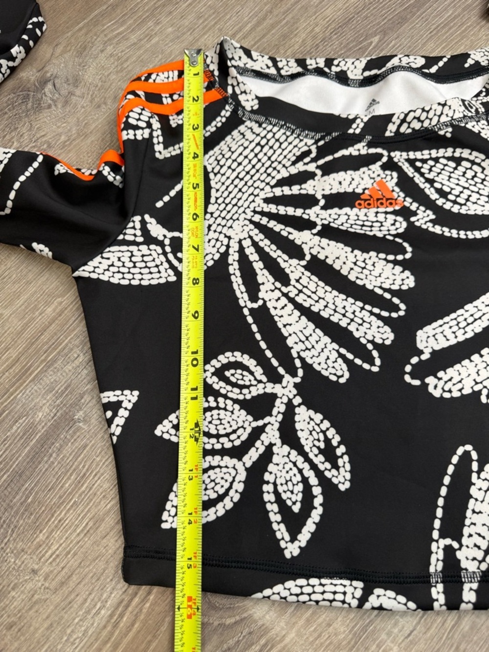 NEW FARM RIO X Adidas Crop Long Sleeve Workout Shirt Medium - Picture 7 of 11